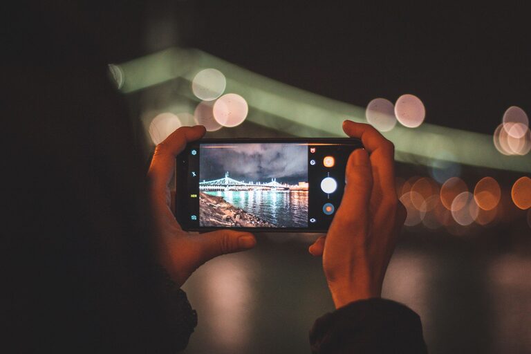 Ako robiť lepšie fotografie telefónom: tipy pre začiatočníkov